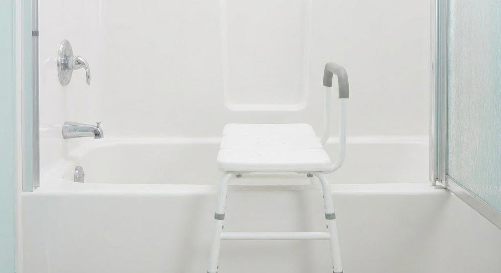 Multifunctionality-and-Customizable-Bathing-Chairs